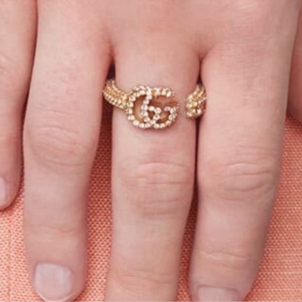 Authentic Gucci Ring, Size Medium, Approx 7.5